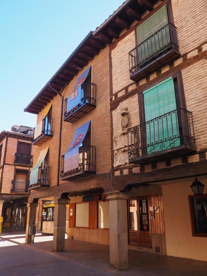La Casona Del Zoilo -Los Arenales- El Burgo De Osma Bagian luar foto